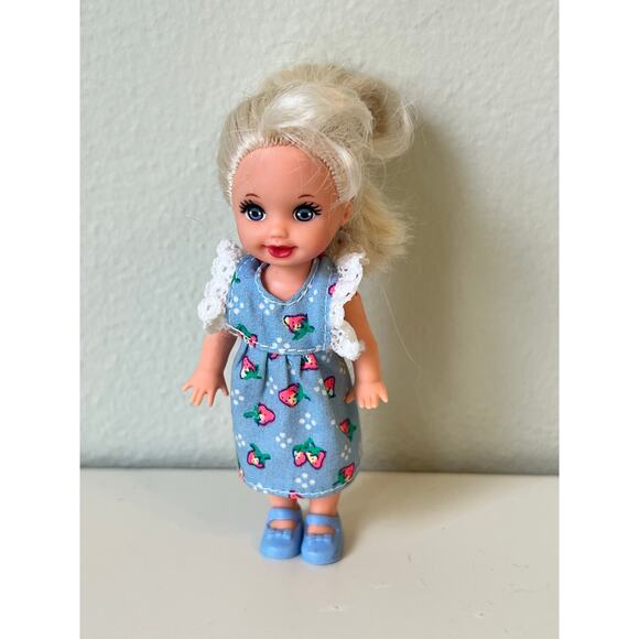 Kelly Doll for the Shoppin' Fun Barbie Mattel 1995 Replacement - Picture 1 of 7